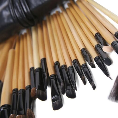 24 Pcs Makeup Brush Set – Professional Cosmetic Brushes for Foundation, Eyeshadow, and More (Gift Bag) - Image 2